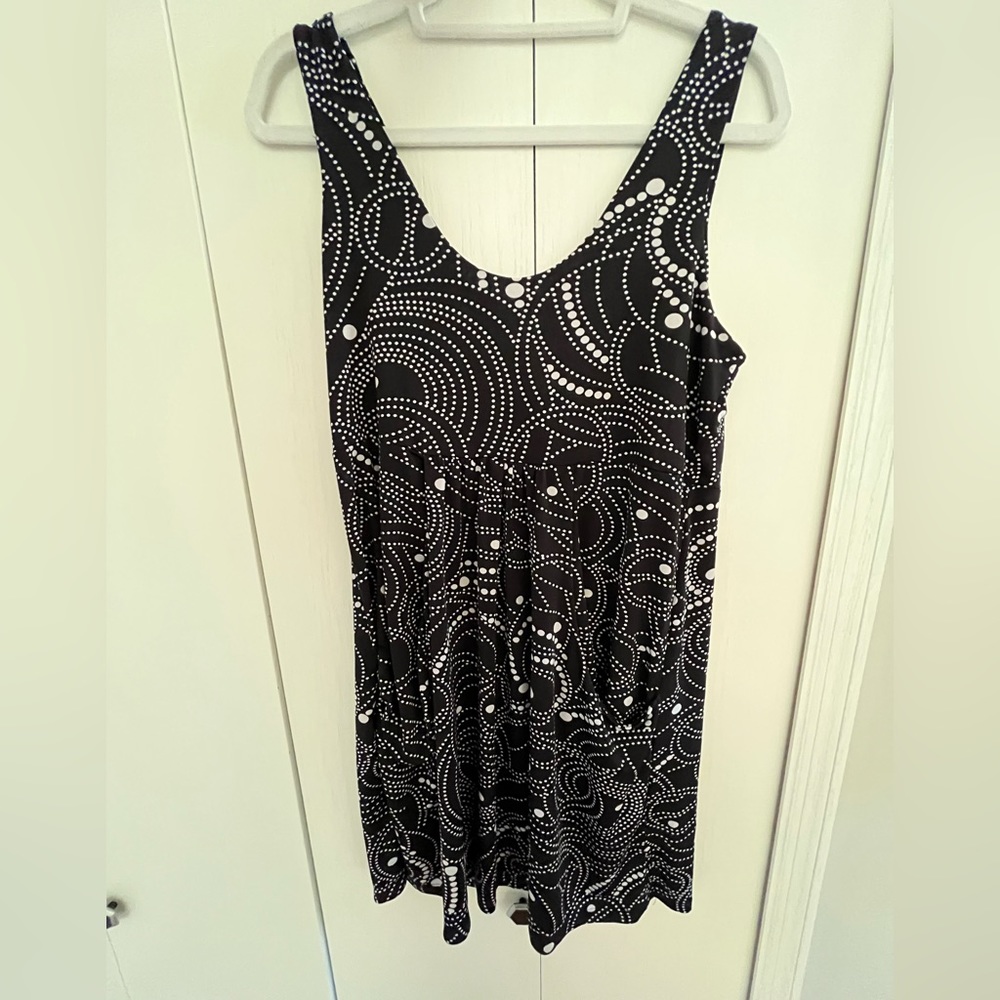 Pacific Beach-Black and White Swimsuit Coverup. Size large. - Picture 2 of 3